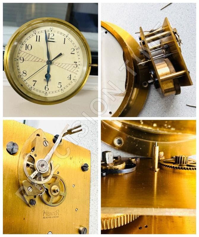 Mercer — Horloge de la salle des radiocommunications d'un navire